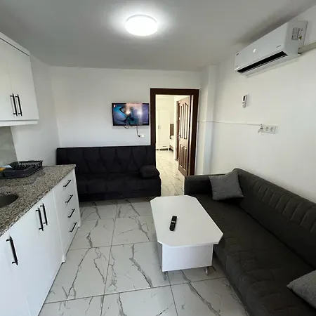 Oguz Apartmanhotel 4*